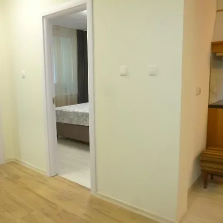 Апартамент Бургас Apartment